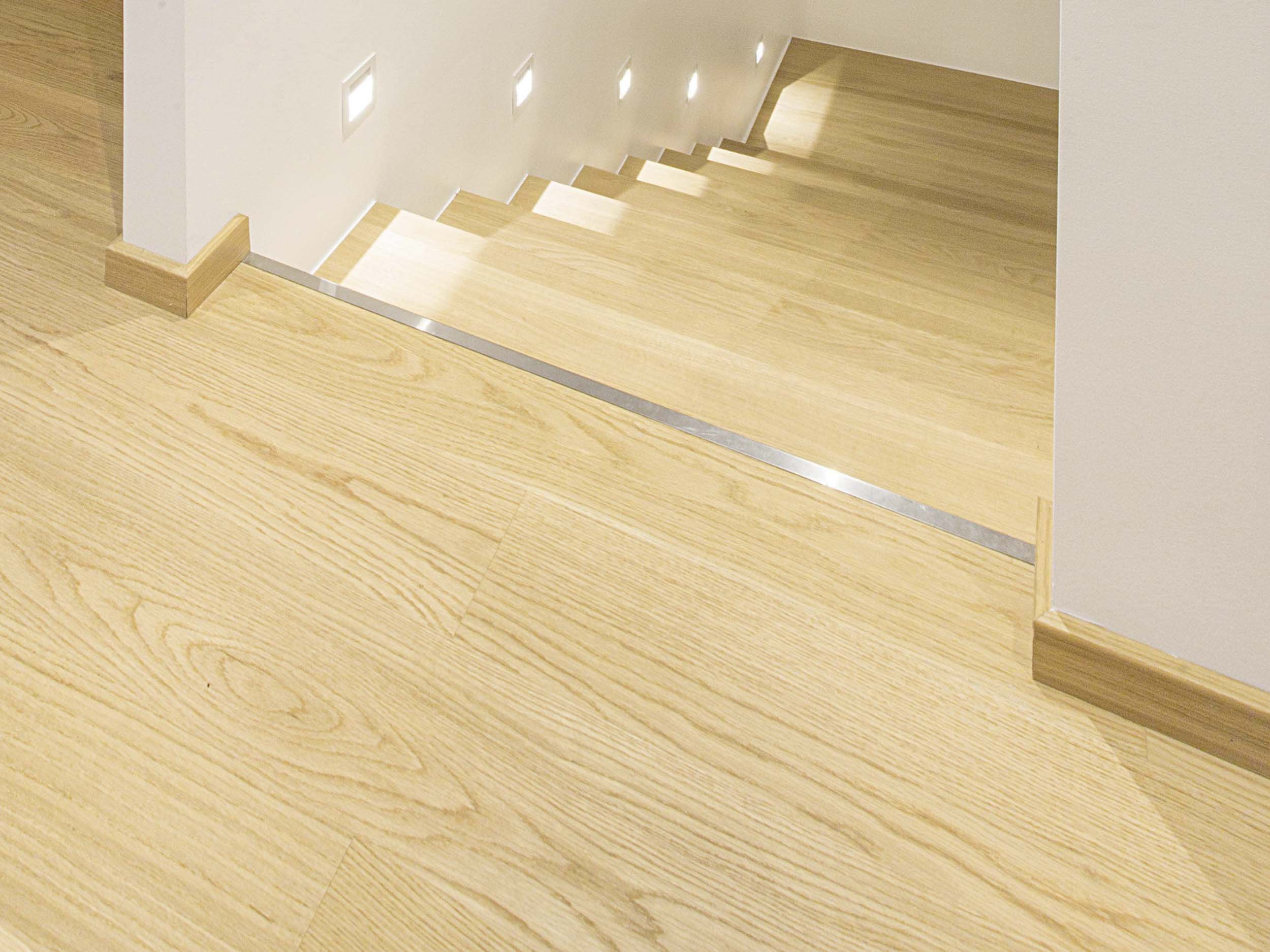 1 Strip Oak Elite Pure Line 2B Brushed Gloss 5%